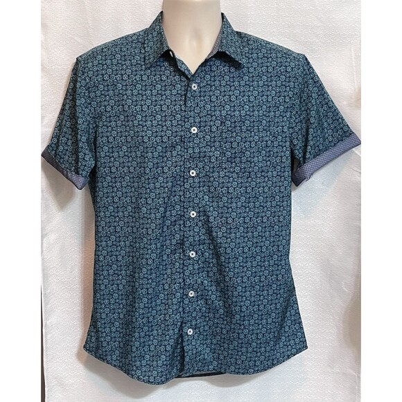 Nick Graham Floral Everywhere Stretch Short Sleeve Mens S Blue Cam Modern Family - Picture 1 of 8